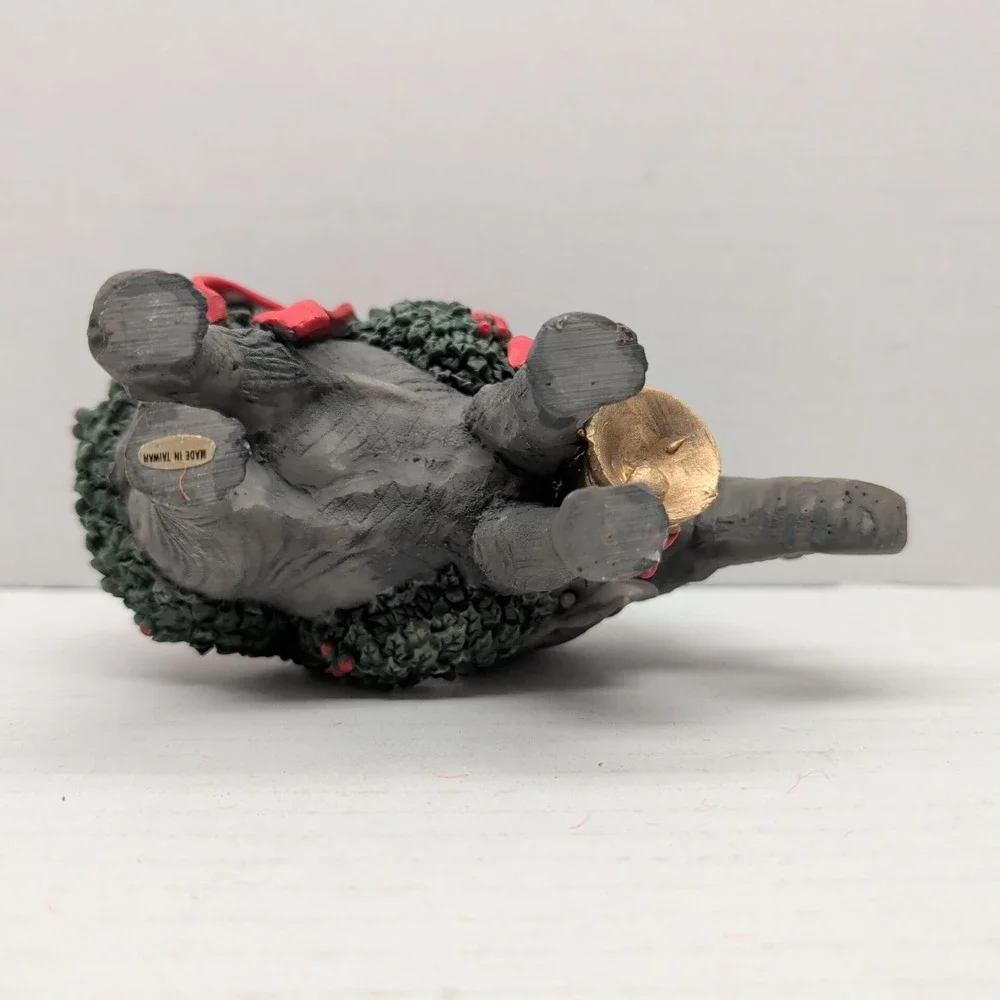 Christmas Elephant Figurine Resin Holiday Red Bow Gold Bell‎ 4.5